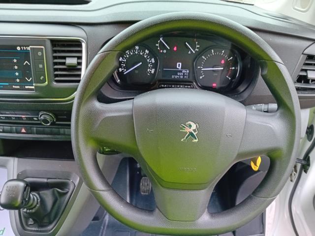 Used Peugeot Expert 2020 for sale - 77533439: Photo 17