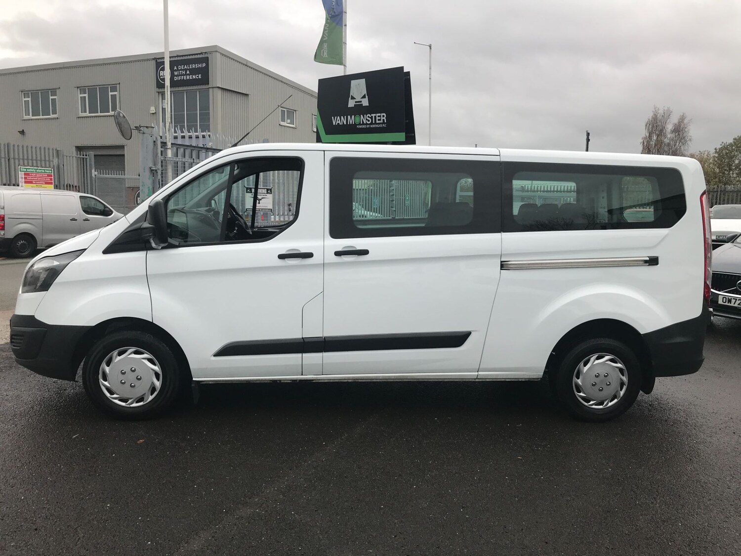 Used Ford Transit Custom 2017 for sale - 76949203: Photo 9