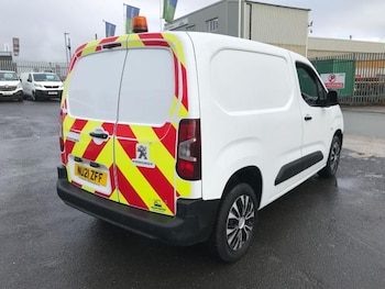 Used Peugeot Partner 2021 for sale - 77335924: Photo