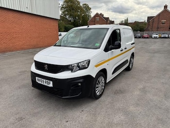 Used Peugeot Partner 2020 for sale - 76238483: Photo