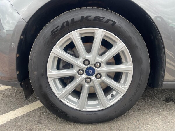 Used Ford Galaxy 2017 for sale - 76012912: Photo 32