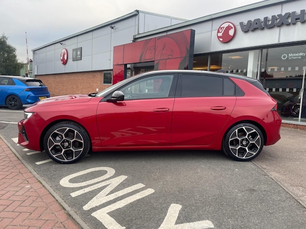 Used Vauxhall Astra 2025 for sale - 76227424: Photo 2