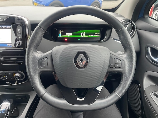 Used Renault Zoe for sale - 76270289: Photo 16