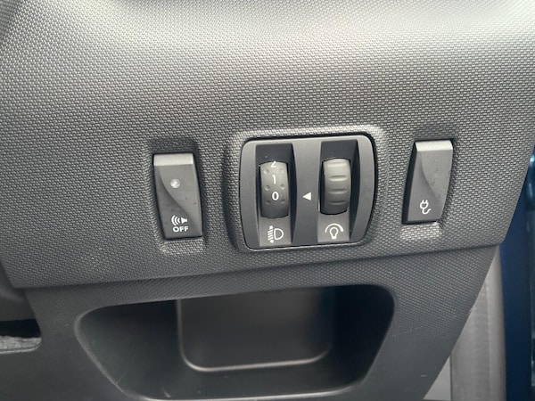 Used Renault Zoe for sale - 76270289: Photo 25