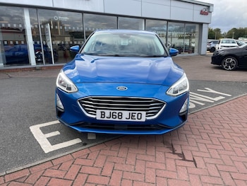 Used Ford Focus 2018 for sale - 75989766: Photo 2