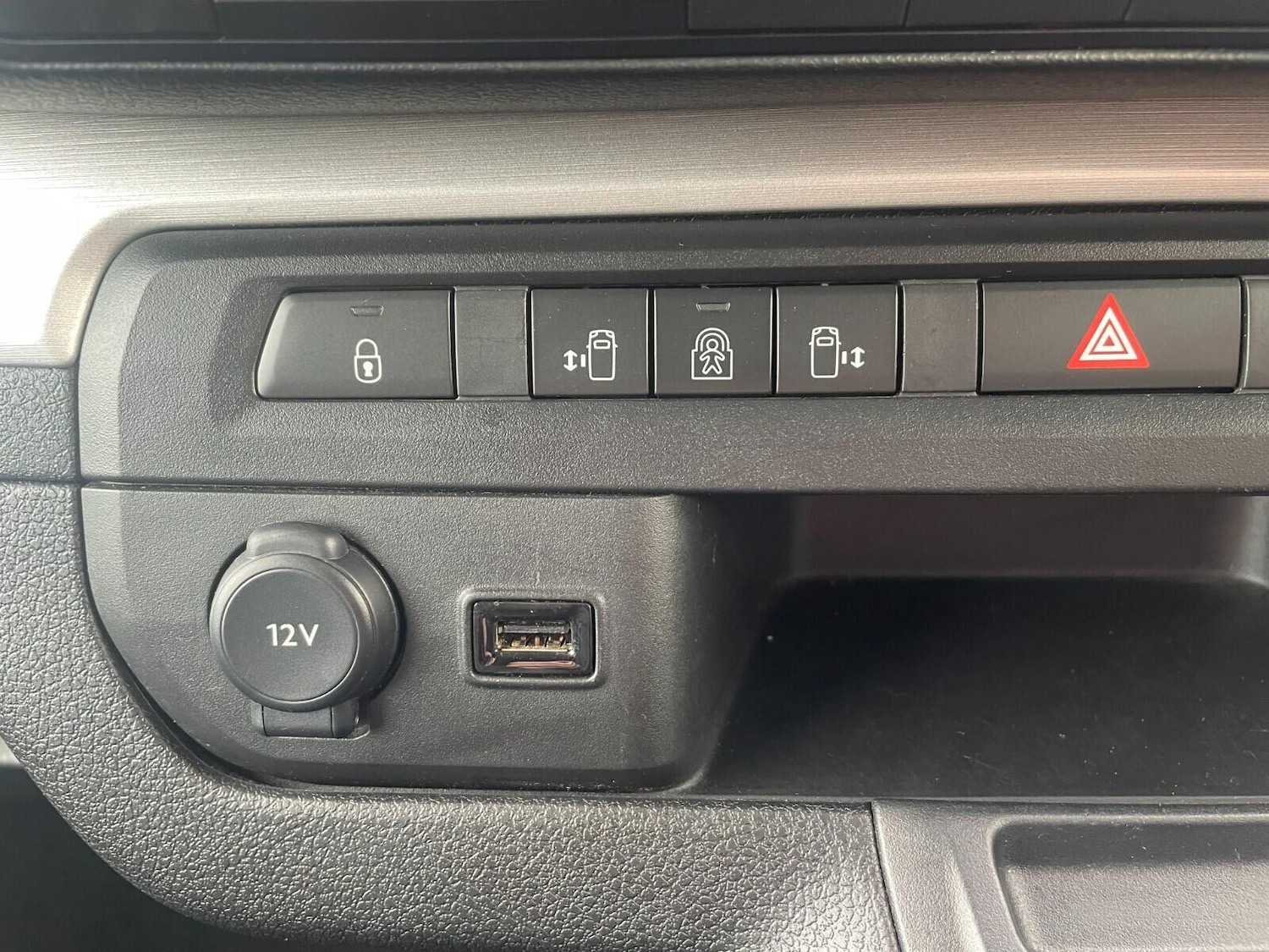 Vehicle 33