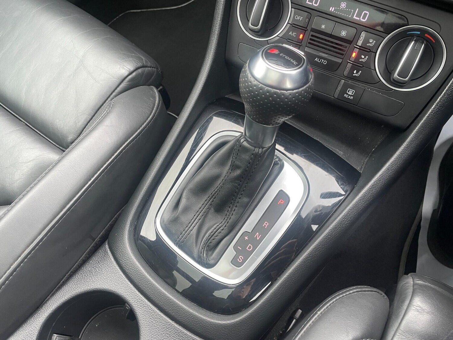 Used Audi Q3 2017 for sale - 76121922: Photo 28