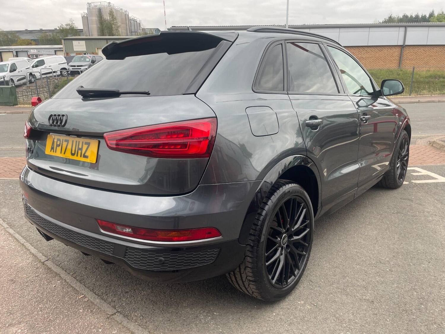 Used Audi Q3 2017 for sale - 76121922: Photo 5