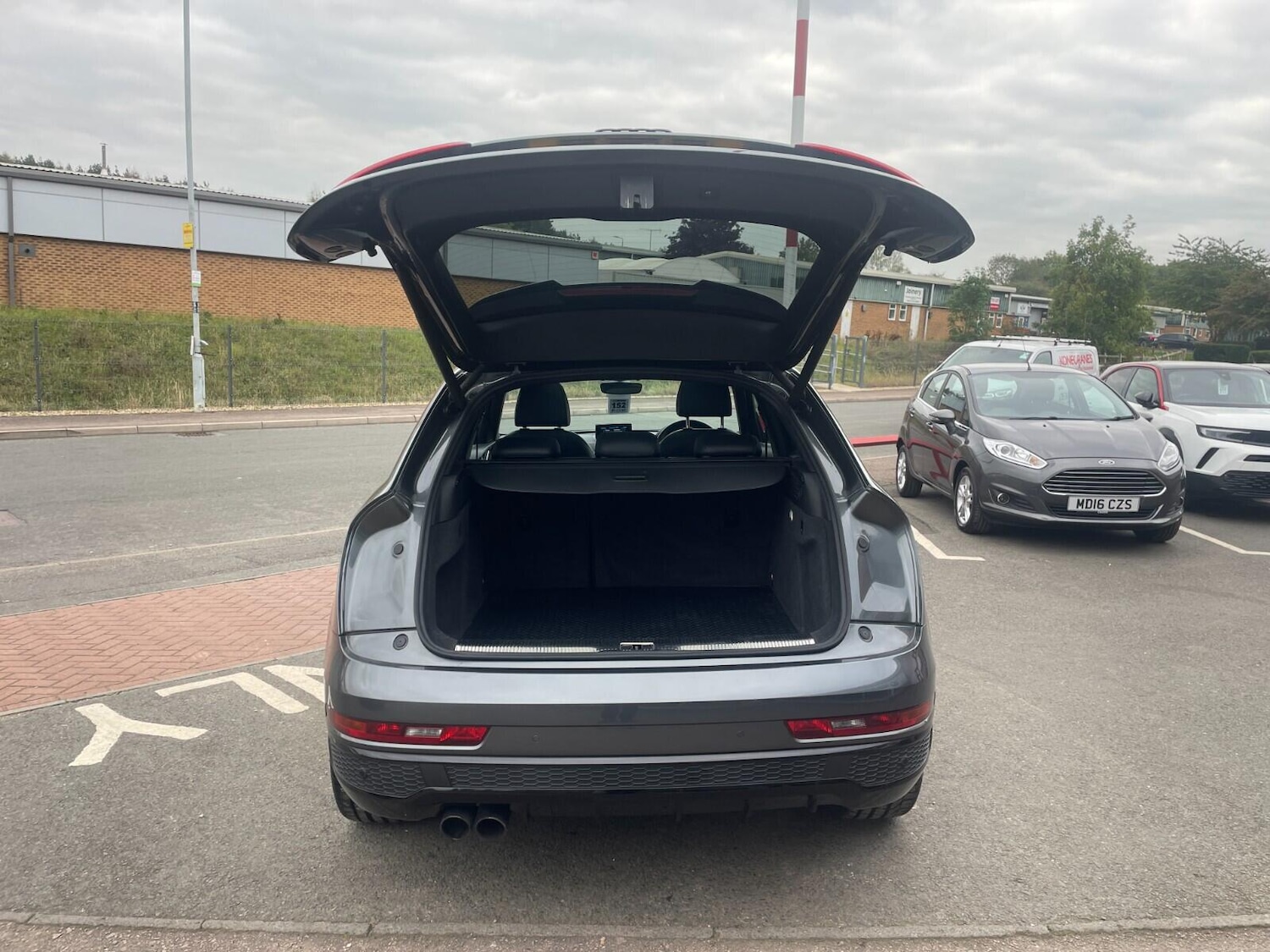 Used Audi Q3 2017 for sale - 76121922: Photo 7