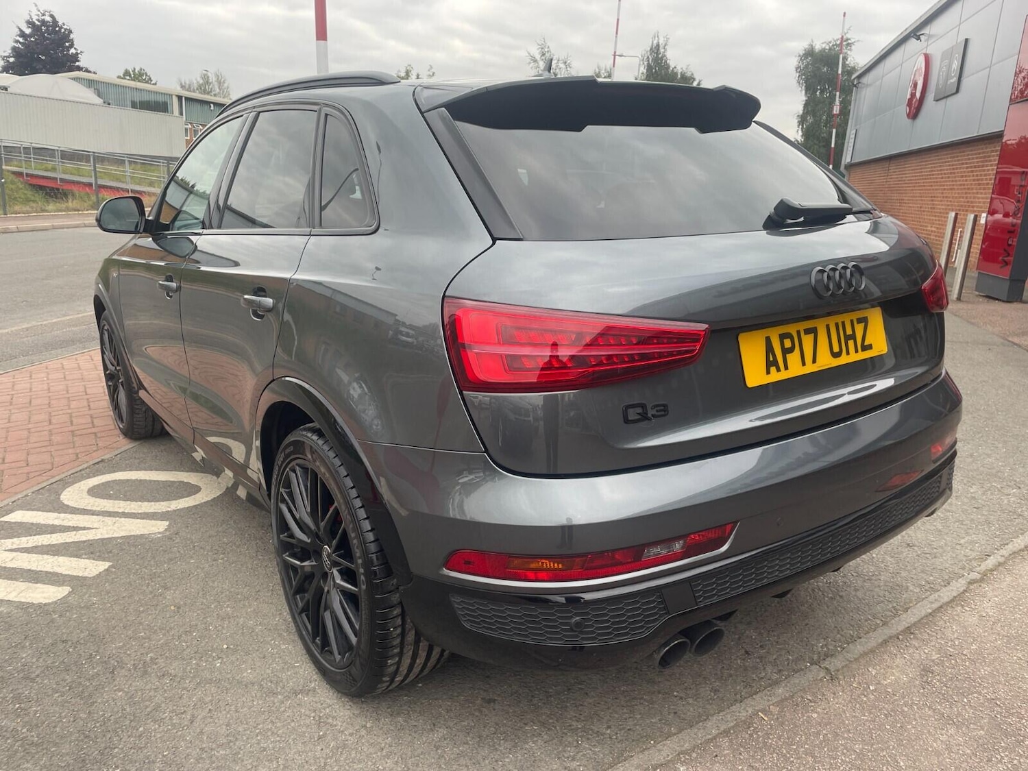 Used Audi Q3 2017 for sale - 76121922: Photo 9