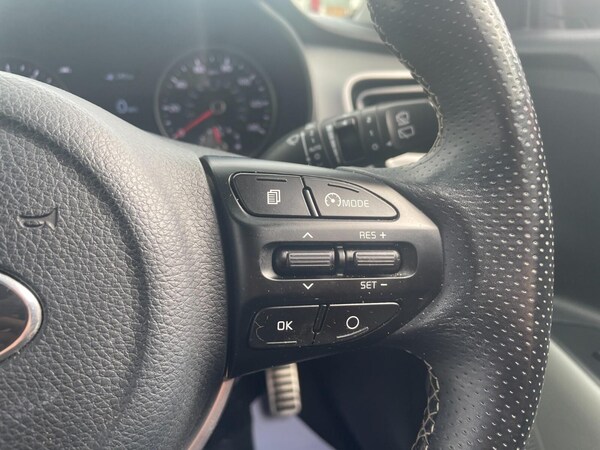Used Kia Stonic 2019 for sale - 75406865: Photo 27