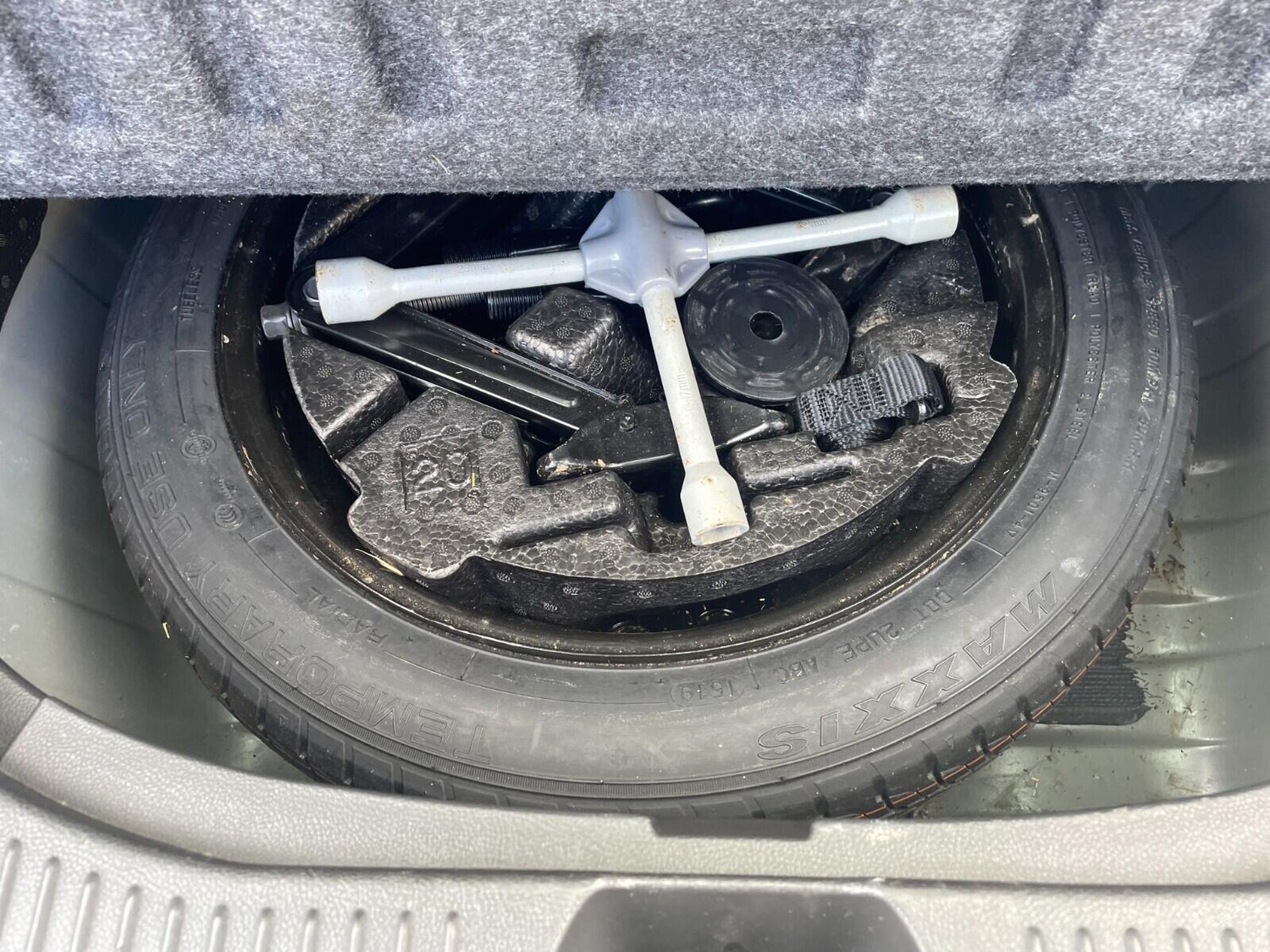 Vehicle 29