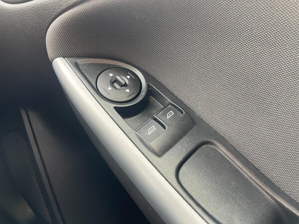Used Ford Focus 2016 for sale - 76012628: Photo 18