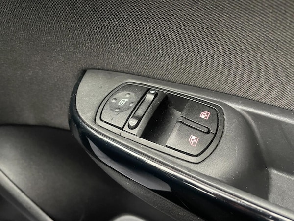 Used Vauxhall Corsa 2019 for sale - 76271023: Photo 23