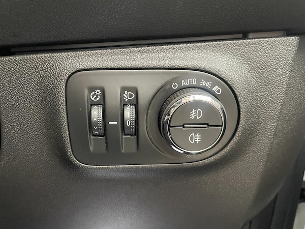 Used Vauxhall Corsa 2019 for sale - 76271023: Photo 24