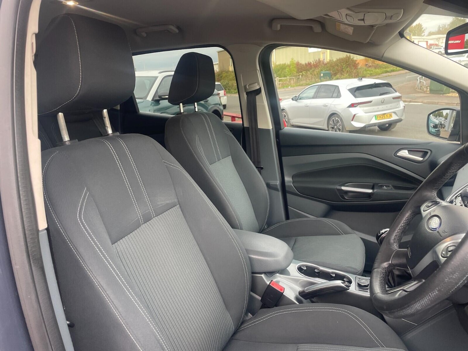 Used Ford C-Max 2014 for sale - 76152864: Photo 15