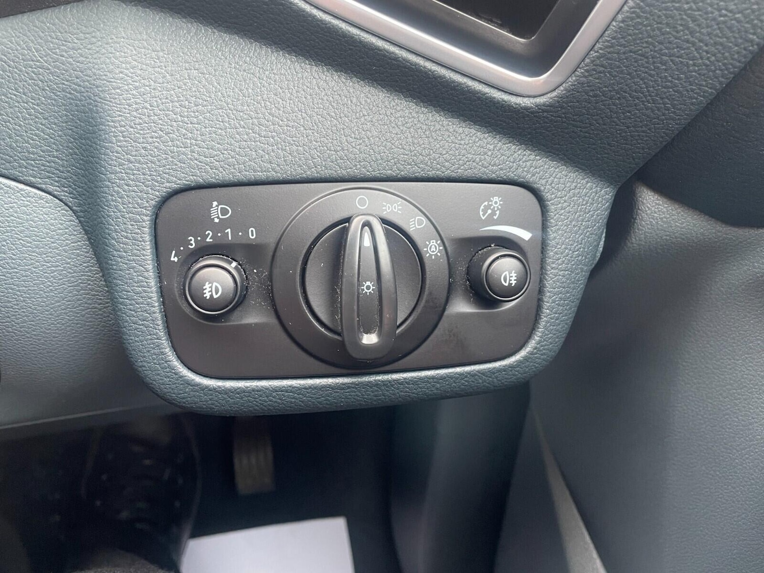 Used Ford C-Max 2014 for sale - 76152864: Photo 25