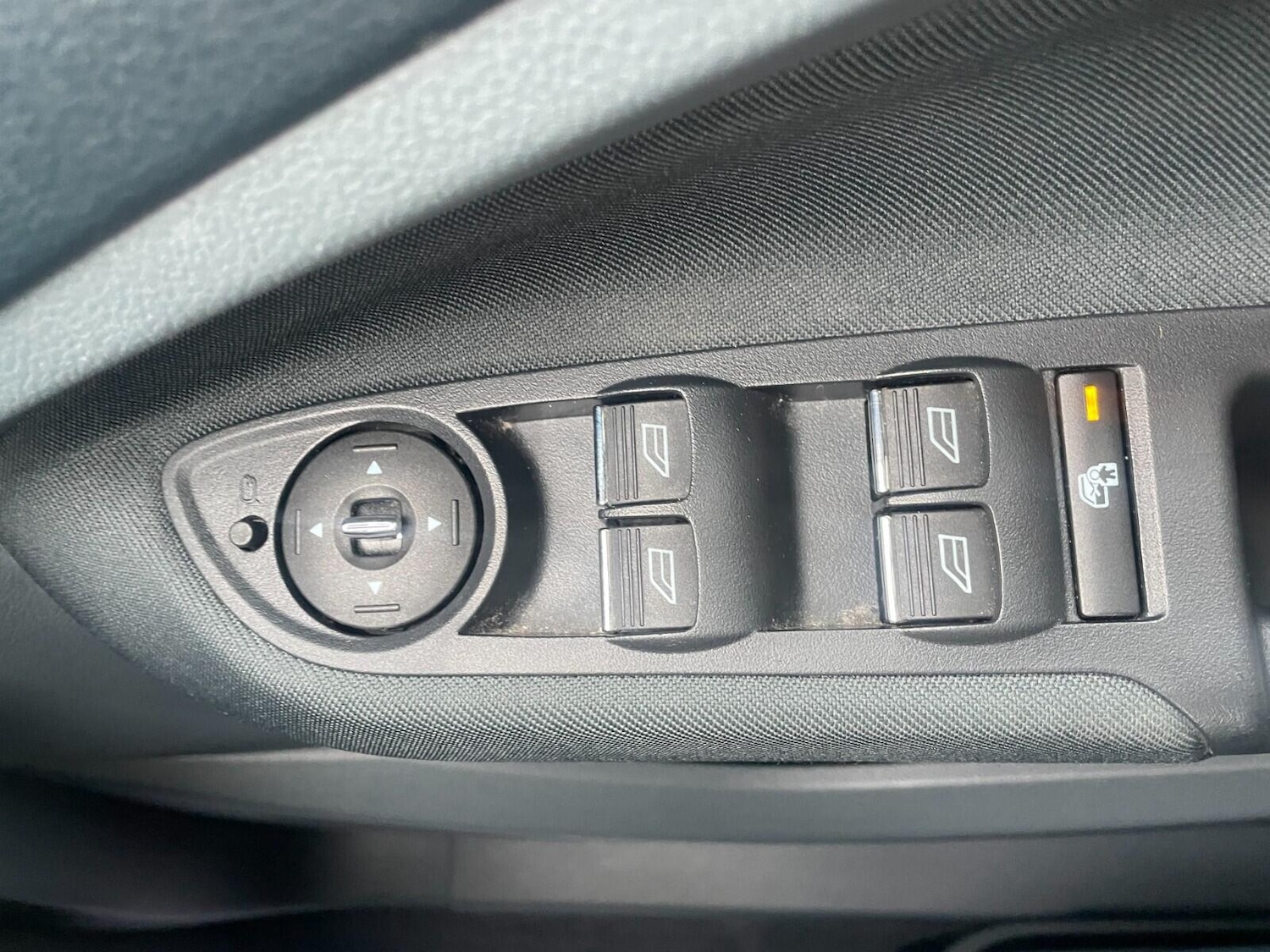 Used Ford C-Max 2014 for sale - 76152864: Photo 26