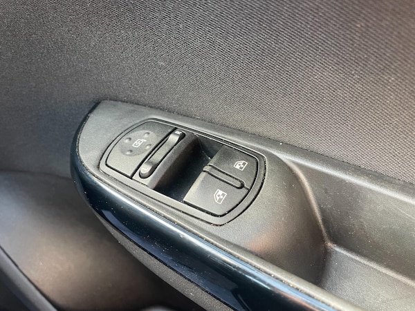 Used Vauxhall Corsa 2019 for sale - 76043234: Photo 27