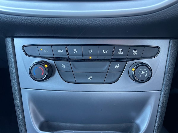 Used Vauxhall Astra 2018 for sale - 76084809: Photo 22