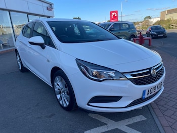 Used Vauxhall Astra 2018 for sale - 76084809: Photo 3