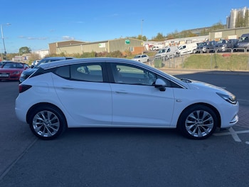 Used Vauxhall Astra 2018 for sale - 76084809: Photo 4