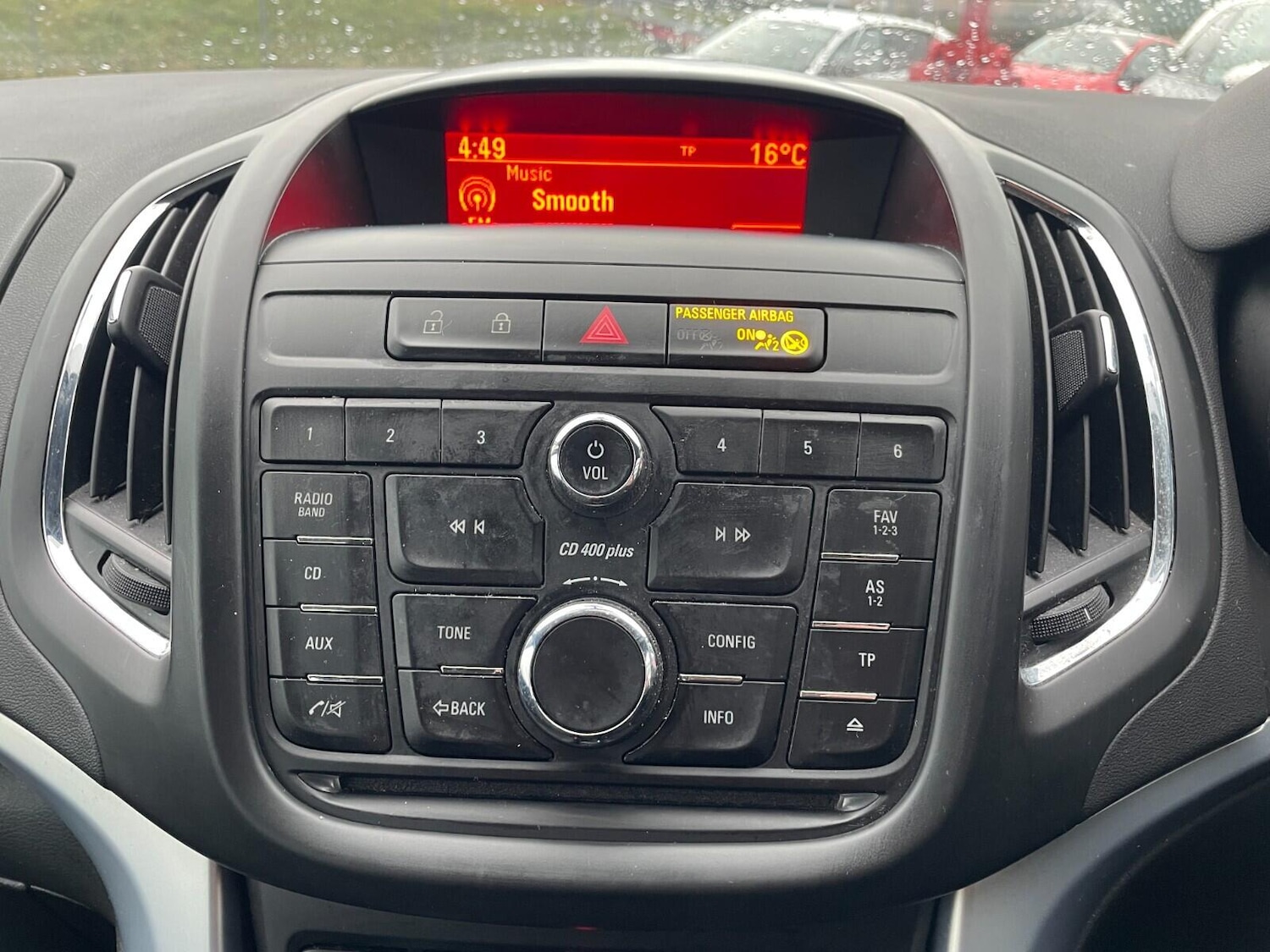 Used Vauxhall Zafira Tourer 2014 for sale - 76189081: Photo 24