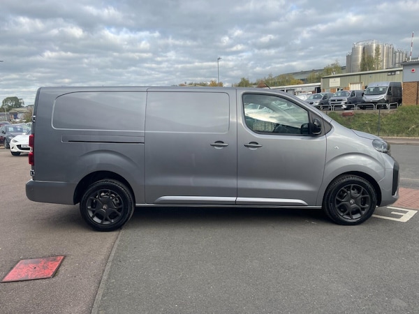 Used Vauxhall Vivaro 2025 for sale - 76226247: Photo 6