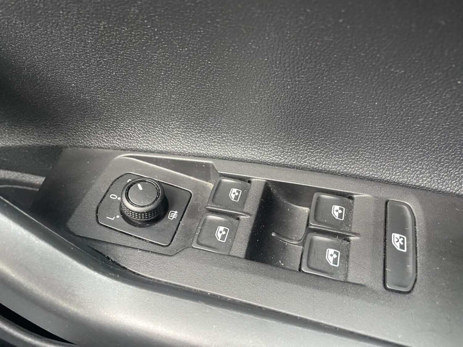 Used Volkswagen Polo 2020 for sale - 76121379: Photo 25