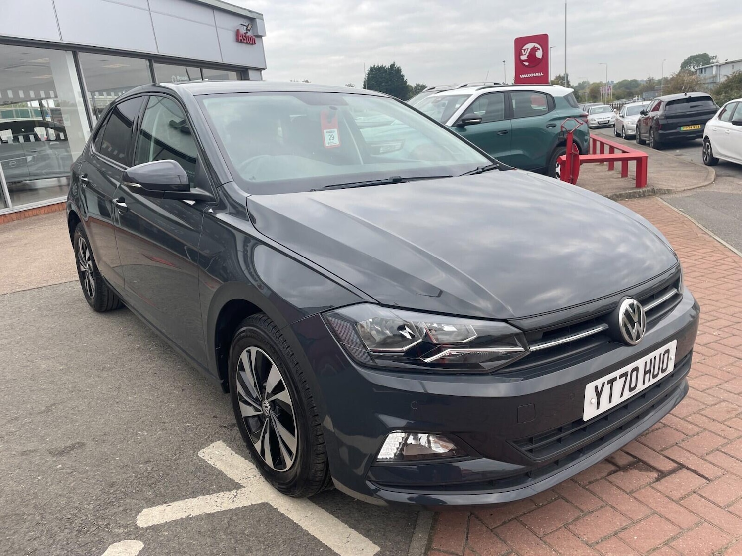 Used Volkswagen Polo 2020 for sale - 76121379: Photo 3