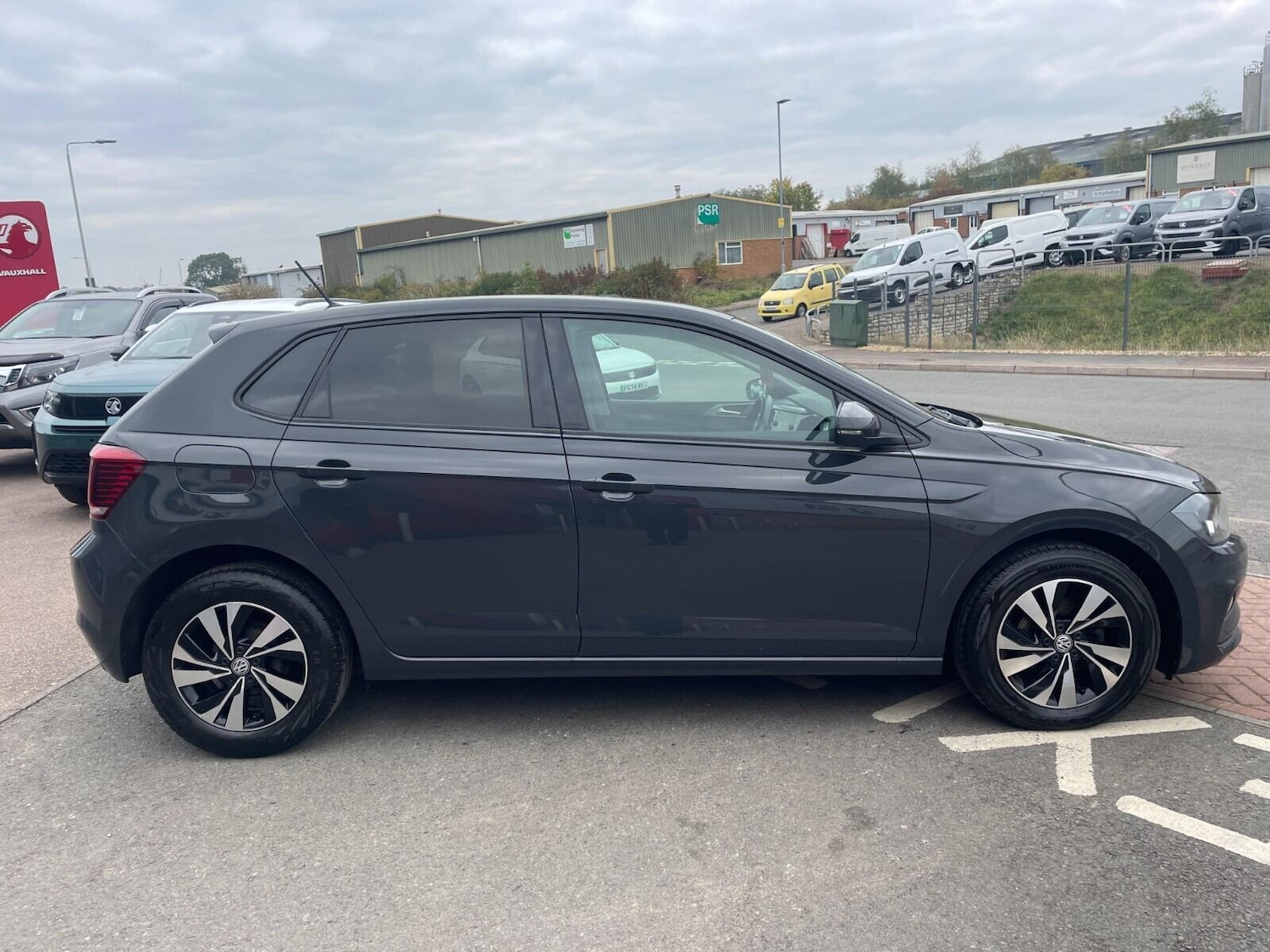 Used Volkswagen Polo 2020 for sale - 76121379: Photo 4