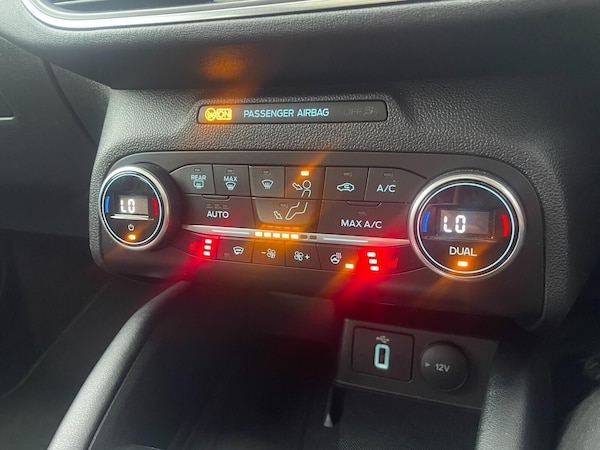 Used Ford Focus 2020 for sale - 76326781: Photo 33