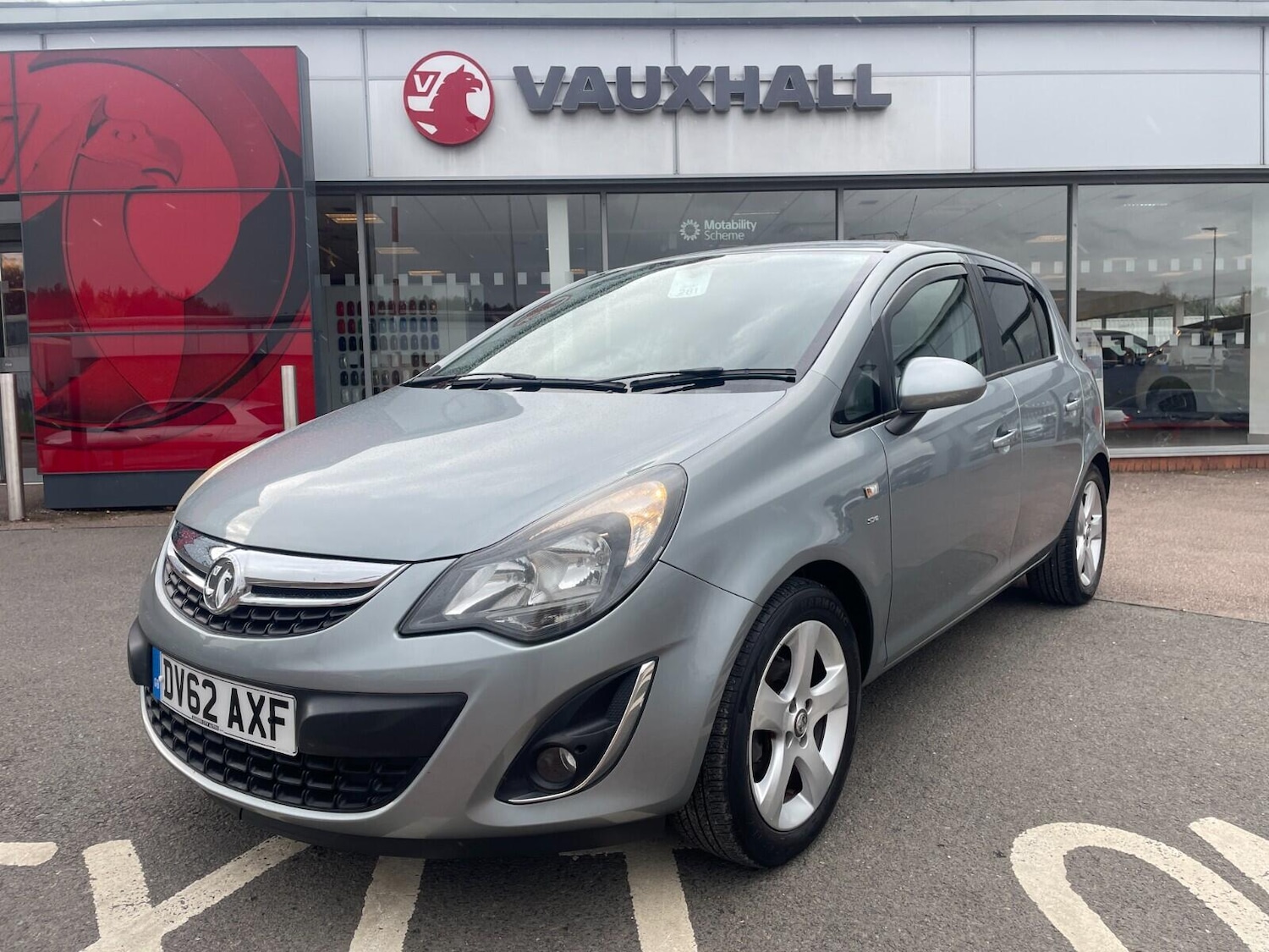 Used Vauxhall Corsa 2012 for sale - 76349377: Photo 1