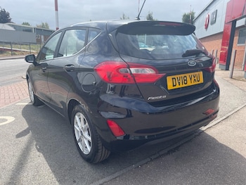 Used Ford Fiesta 2018 for sale - 75645616: Photo