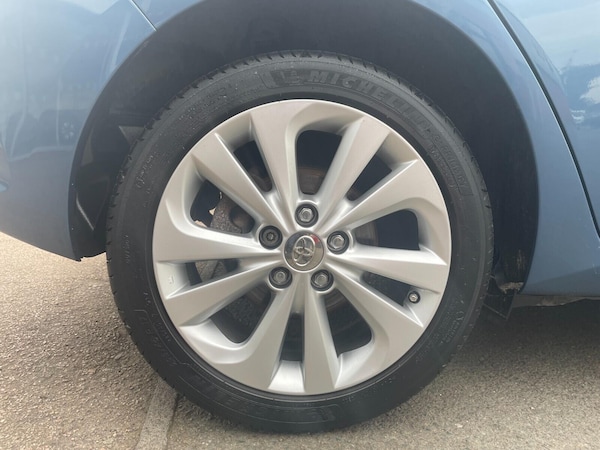 Used Toyota Auris 2016 for sale - 75563436: Photo 9