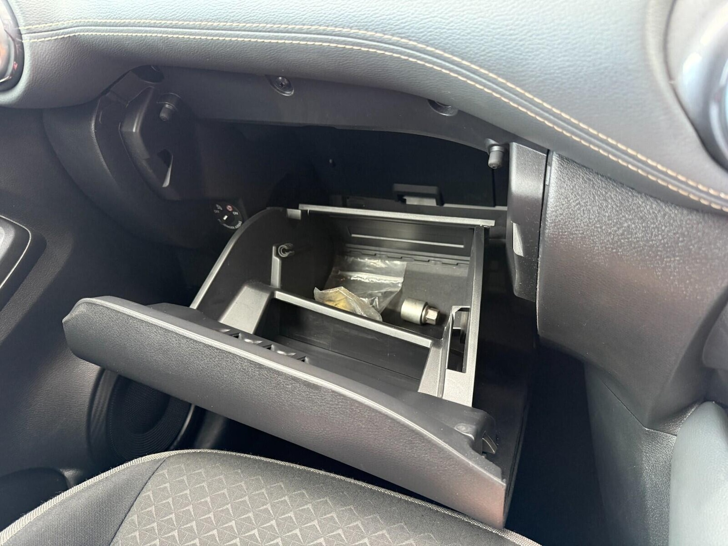 Vehicle 33