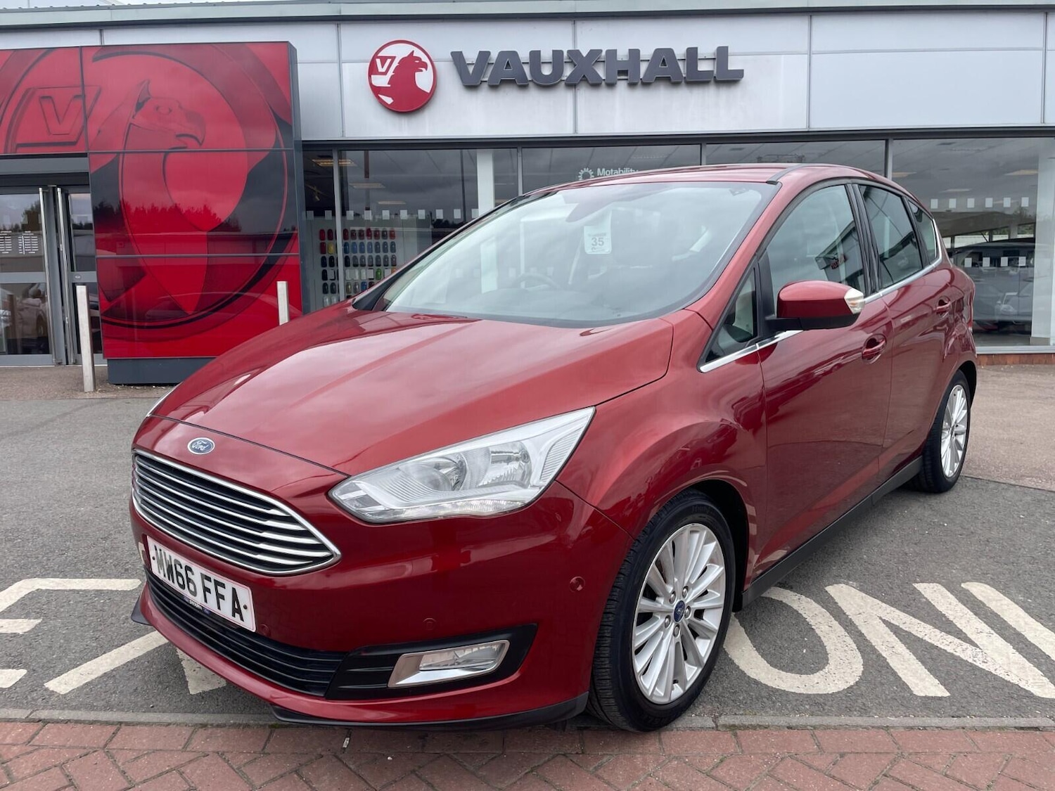 Used Ford C-Max 2016 for sale - 76084579: Photo 1
