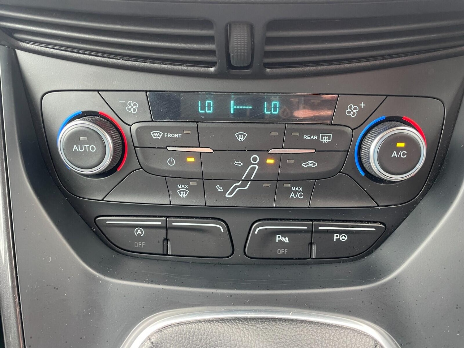 Used Ford C-Max 2016 for sale - 76084579: Photo 22