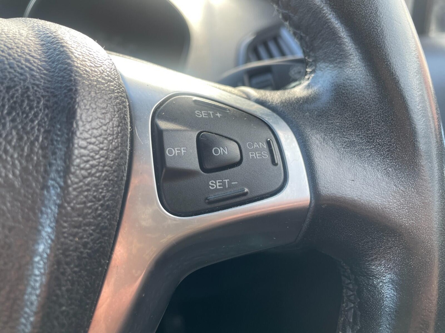 Used Ford Ecosport 2016 for sale - 76388451: Photo 21