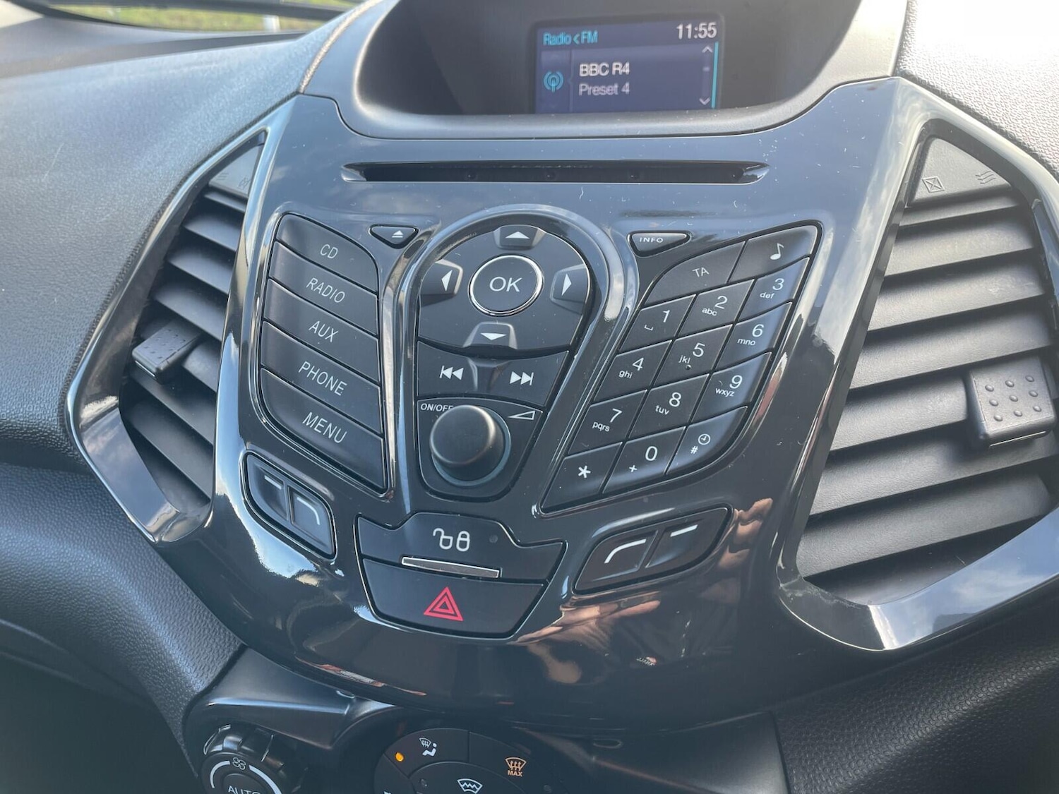 Used Ford Ecosport 2016 for sale - 76388451: Photo 25