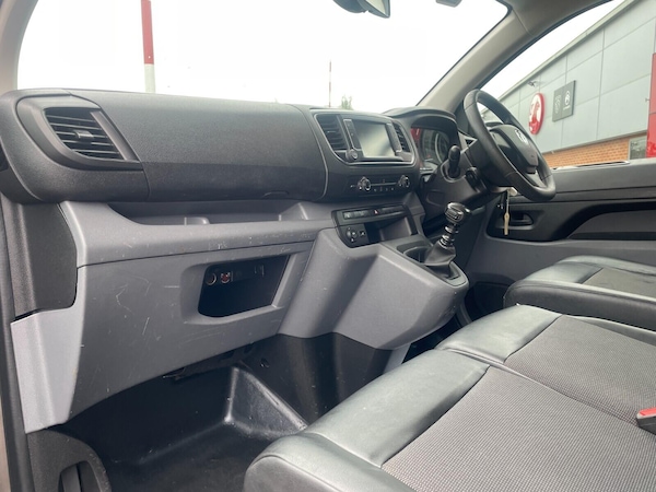 Used Vauxhall Vivaro 2019 for sale - 76259230: Photo 14