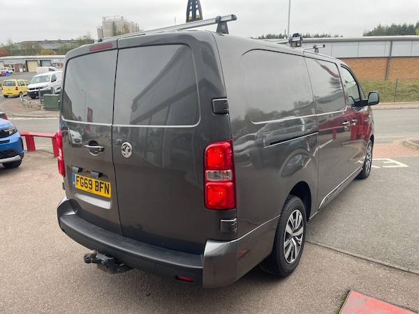 Used Vauxhall Vivaro 2019 for sale - 76259230: Photo 5