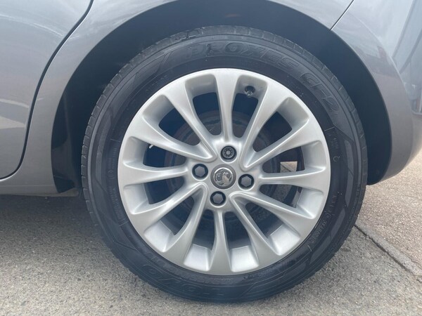 Used Vauxhall Corsa 2015 for sale - 75658163: Photo 11