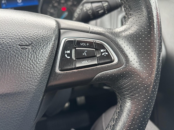Used Ford Focus 2017 for sale - 76135903: Photo 23