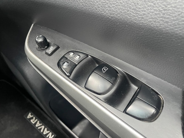 Used Nissan Navara 2017 for sale - 76122756: Photo 19