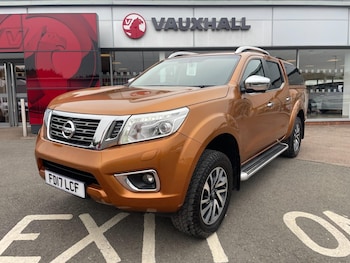 Nissan - Navara