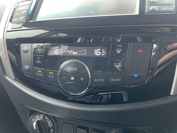 Used Nissan Navara 2017 for sale - 76122756: Photo 26