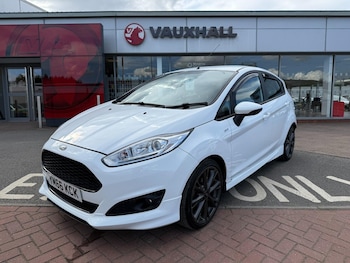 Used Ford Fiesta 2016 for sale - 75905285: Photo