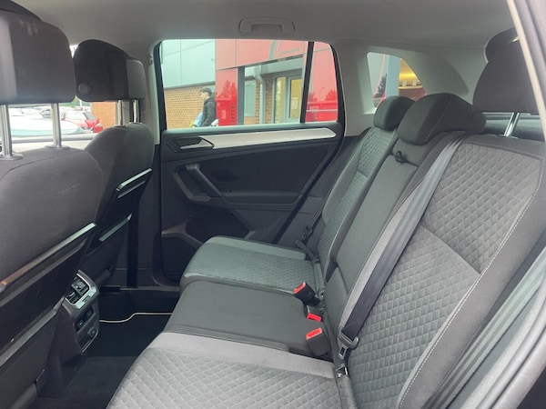 Used Volkswagen Tiguan 2016 for sale - 76327021: Photo 10