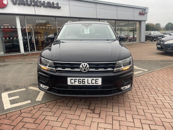 Used Volkswagen Tiguan 2016 for sale - 76327021: Photo 2